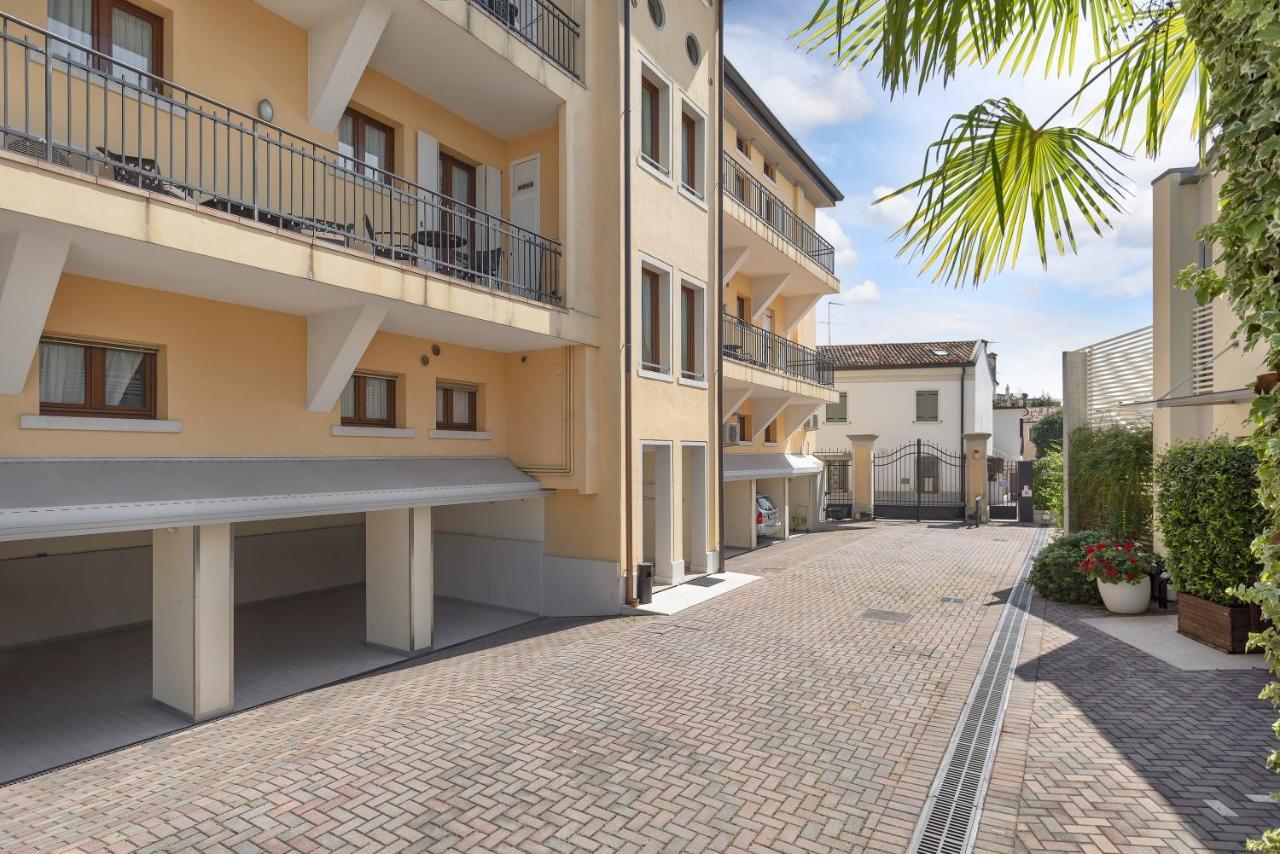 Palazzo Brando - Living Apartments Treviso Exteriér fotografie